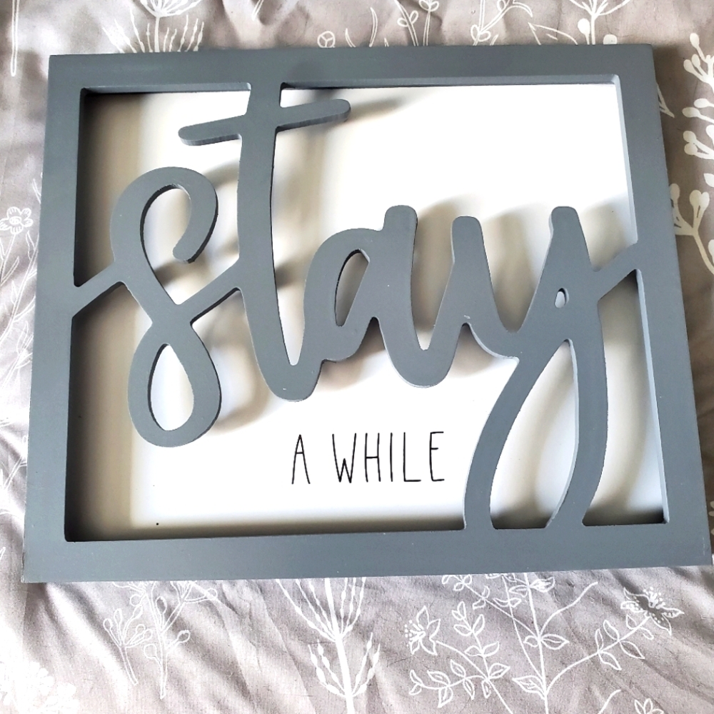 Gray 'Stay A While' Wall Decor